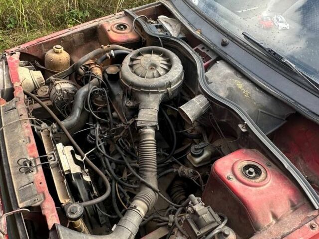 Красный Рено 11, объемом двигателя 1.4 л и пробегом 200 тыс. км за 288 $, фото 3 на Automoto.ua