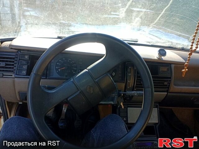 Рено 11, объемом двигателя 1.6 л и пробегом 340 тыс. км за 800 $, фото 3 на Automoto.ua