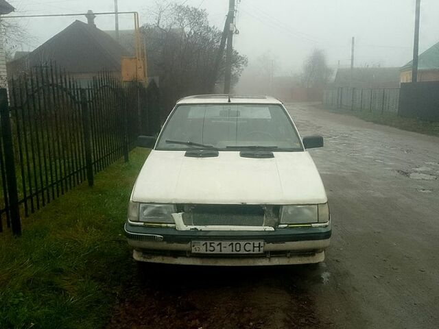 Рено 11, объемом двигателя 1.4 л и пробегом 253 тыс. км за 350 $, фото 2 на Automoto.ua