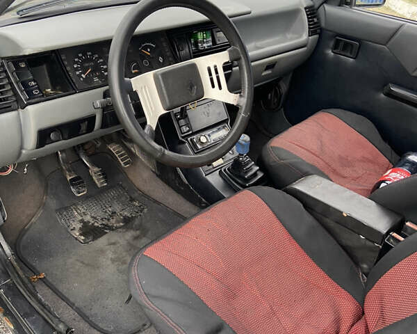 Сірий Рено 11, об'ємом двигуна 1.39 л та пробігом 200 тис. км за 999 $, фото 6 на Automoto.ua