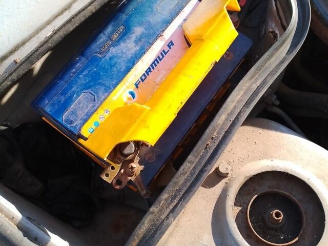 Серый Рено 11, объемом двигателя 1.4 л и пробегом 265 тыс. км за 1350 $, фото 4 на Automoto.ua