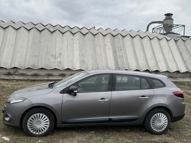 Серый Рено 11, объемом двигателя 1.5 л и пробегом 295 тыс. км за 5900 $, фото 2 на Automoto.ua