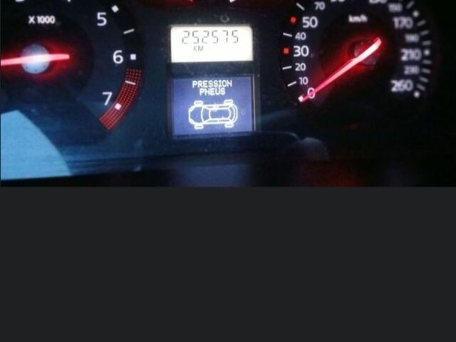 Серый Рено 11, объемом двигателя 1.6 л и пробегом 250 тыс. км за 2500 $, фото 2 на Automoto.ua