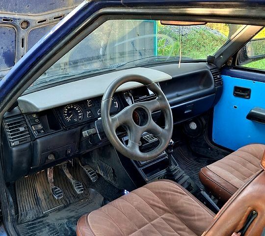 Синій Рено 11, об'ємом двигуна 1.4 л та пробігом 350 тис. км за 620 $, фото 6 на Automoto.ua