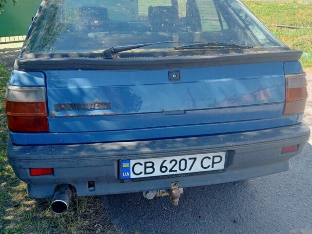 Синій Рено 11, об'ємом двигуна 1.7 л та пробігом 1000 тис. км за 1300 $, фото 3 на Automoto.ua