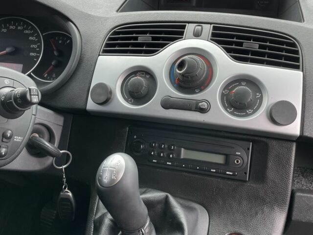 Белый Рено 12, объемом двигателя 1.5 л и пробегом 3 тыс. км за 5500 $, фото 3 на Automoto.ua