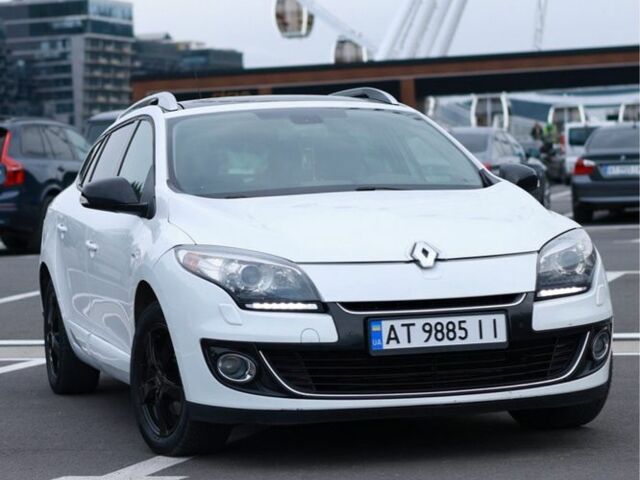 Белый Рено 12, объемом двигателя 1.5 л и пробегом 315 тыс. км за 8700 $, фото 4 на Automoto.ua