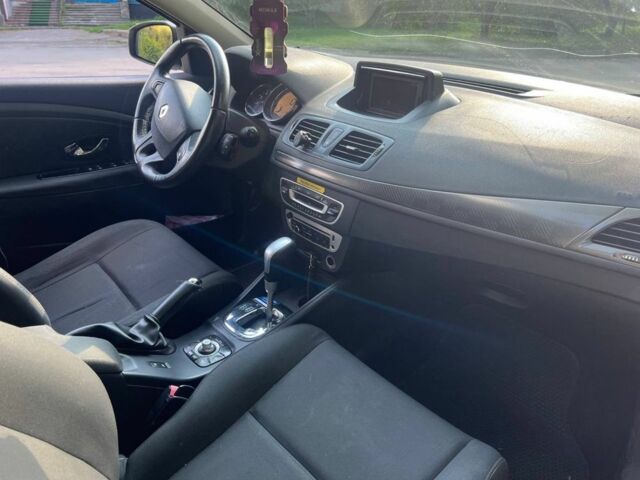 Белый Рено 12, объемом двигателя 1.5 л и пробегом 256 тыс. км за 7000 $, фото 6 на Automoto.ua