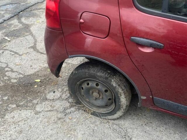 Красный Рено 12, объемом двигателя 1.4 л и пробегом 3 тыс. км за 1200 $, фото 2 на Automoto.ua