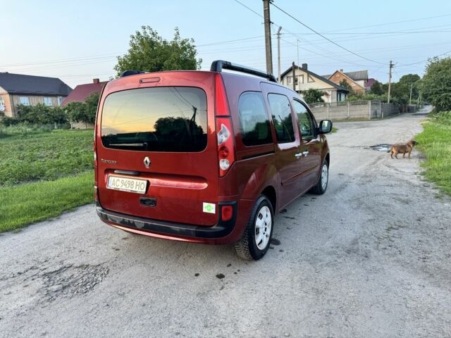 Красный Рено 12, объемом двигателя 1.6 л и пробегом 210 тыс. км за 7500 $, фото 4 на Automoto.ua