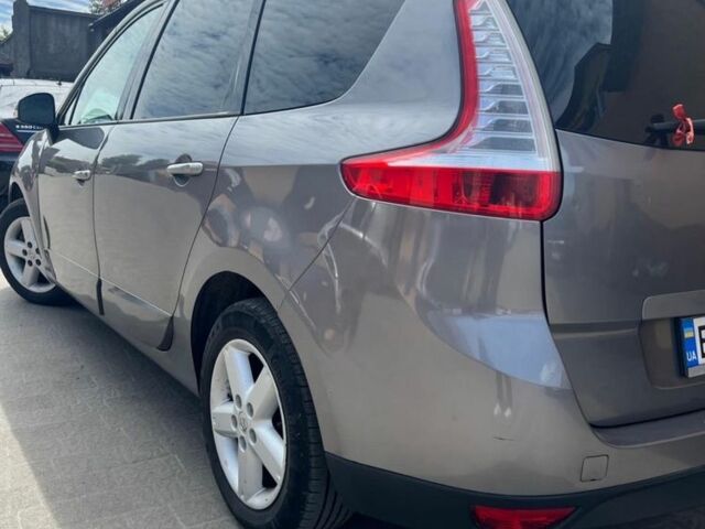 Сірий Рено 12, об'ємом двигуна 1.6 л та пробігом 3 тис. км за 8000 $, фото 6 на Automoto.ua