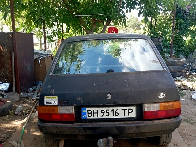 Черный Рено 14, объемом двигателя 1.2 л и пробегом 0 тыс. км за 600 $, фото 4 на Automoto.ua