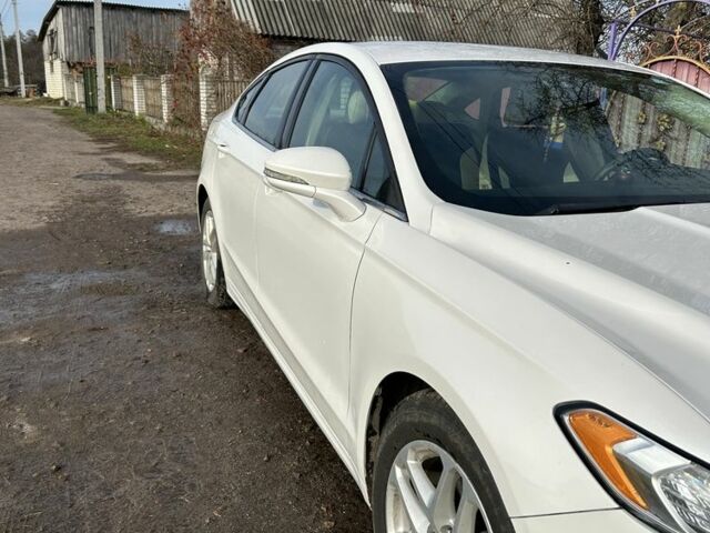 Білий Рено 15, об'ємом двигуна 2.5 л та пробігом 116 тис. км за 10500 $, фото 1 на Automoto.ua