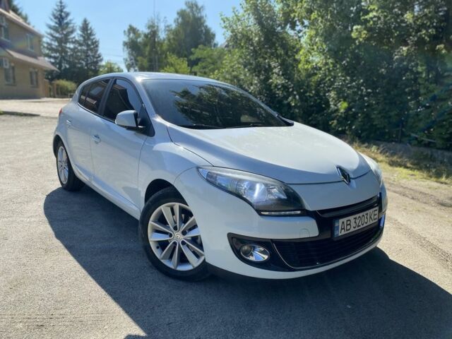 Белый Рено 17, объемом двигателя 1.6 л и пробегом 230 тыс. км за 6500 $, фото 3 на Automoto.ua