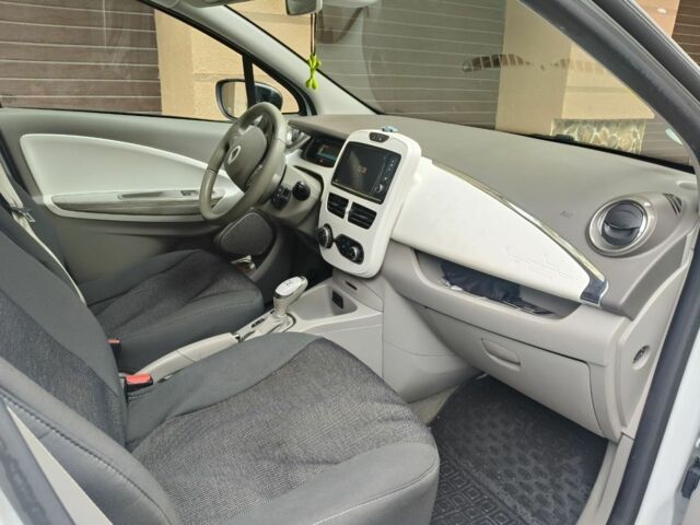 Белый Рено 17, объемом двигателя 0 л и пробегом 62 тыс. км за 9546 $, фото 1 на Automoto.ua