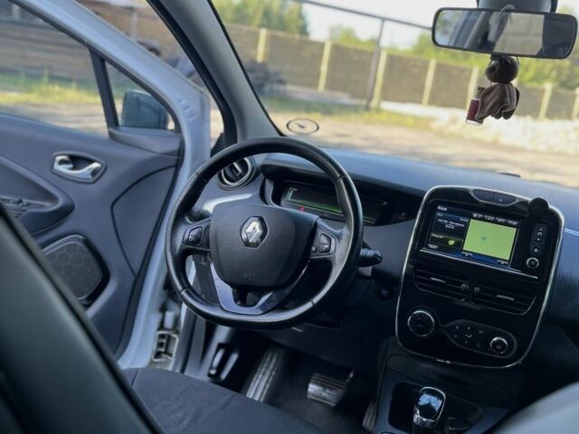 Білий Рено 17, об'ємом двигуна 0 л та пробігом 140 тис. км за 9618 $, фото 2 на Automoto.ua
