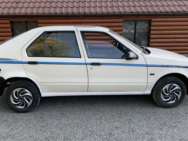 Білий Рено 19, об'ємом двигуна 1.4 л та пробігом 440 тис. км за 1000 $, фото 2 на Automoto.ua