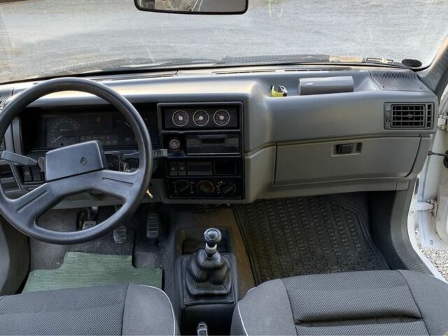 Білий Рено 19, об'ємом двигуна 1.4 л та пробігом 440 тис. км за 1000 $, фото 11 на Automoto.ua