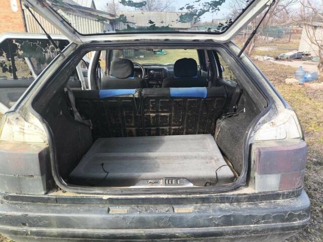 Белый Рено 19, объемом двигателя 1.4 л и пробегом 350 тыс. км за 452 $, фото 4 на Automoto.ua