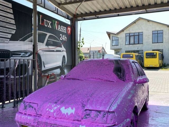 Белый Рено 19, объемом двигателя 1.7 л и пробегом 300 тыс. км за 1400 $, фото 2 на Automoto.ua