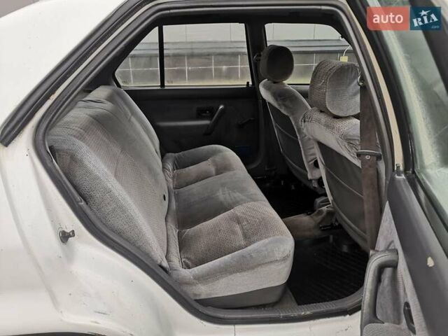 Білий Рено 19, об'ємом двигуна 1.8 л та пробігом 280 тис. км за 1200 $, фото 11 на Automoto.ua