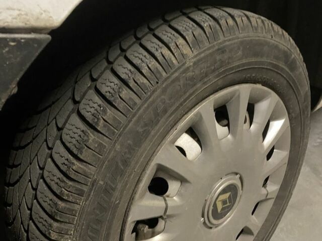 Білий Рено 19, об'ємом двигуна 1.5 л та пробігом 205 тис. км за 9000 $, фото 1 на Automoto.ua