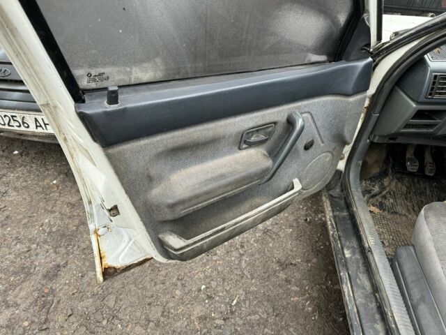 Білий Рено 19, об'ємом двигуна 0 л та пробігом 87 тис. км за 600 $, фото 5 на Automoto.ua