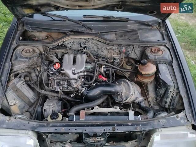 Чорний Рено 19, об'ємом двигуна 1.7 л та пробігом 350 тис. км за 450 $, фото 3 на Automoto.ua