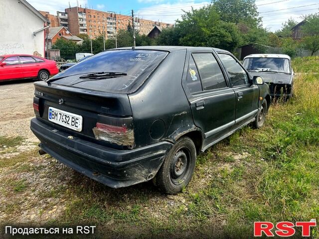 Черный Рено 19, объемом двигателя 1.7 л и пробегом 222 тыс. км за 375 $, фото 3 на Automoto.ua
