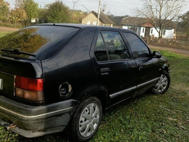Рено 19 1990 в Тернополе на Automoto.ua Черный Рено 19, объемом двигателя 1.7 л и пробегом 377 тыс. км за 800 $, фото 3 на Automoto.ua