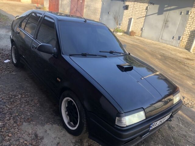 Чорний Рено 19, об'ємом двигуна 1.8 л та пробігом 197 тис. км за 1399 $, фото 3 на Automoto.ua