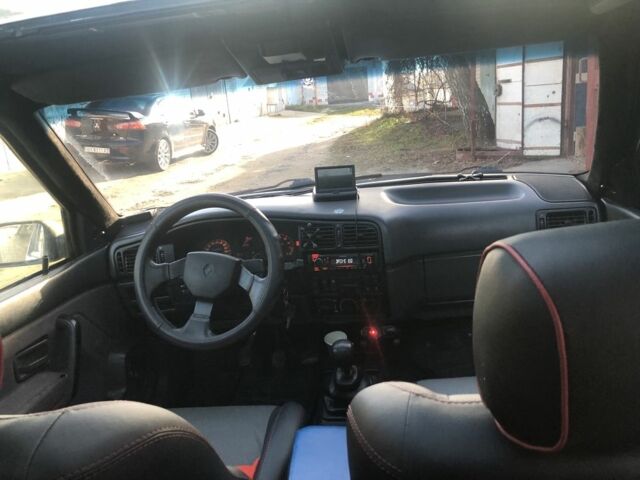 Чорний Рено 19, об'ємом двигуна 1.8 л та пробігом 197 тис. км за 1399 $, фото 8 на Automoto.ua