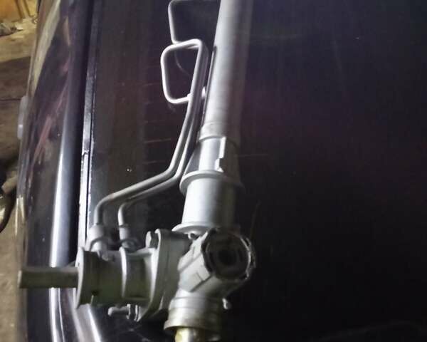 Черный Рено 19, объемом двигателя 1.8 л и пробегом 375 тыс. км за 2000 $, фото 1 на Automoto.ua