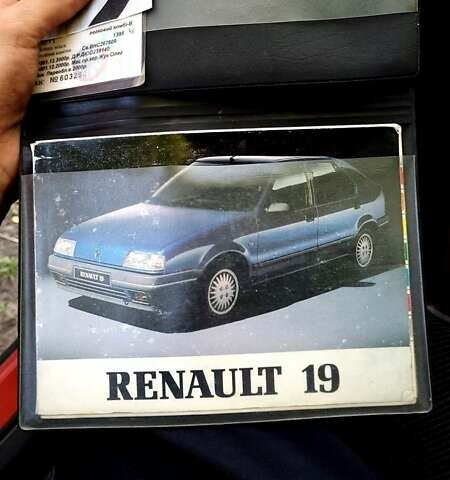 Красный Рено 19, объемом двигателя 1.4 л и пробегом 360 тыс. км за 2250 $, фото 10 на Automoto.ua