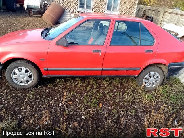 Красный Рено 19, объемом двигателя 1.4 л и пробегом 280 тыс. км за 750 $, фото 1 на Automoto.ua