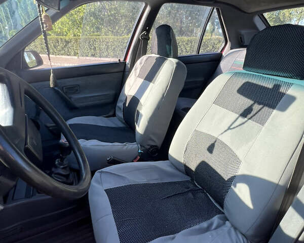 Красный Рено 19, объемом двигателя 0 л и пробегом 376 тыс. км за 1200 $, фото 5 на Automoto.ua