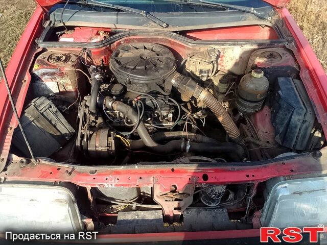 Красный Рено 19, объемом двигателя 1.4 л и пробегом 280 тыс. км за 750 $, фото 6 на Automoto.ua