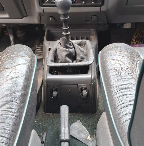 Красный Рено 19, объемом двигателя 1.8 л и пробегом 282 тыс. км за 850 $, фото 11 на Automoto.ua