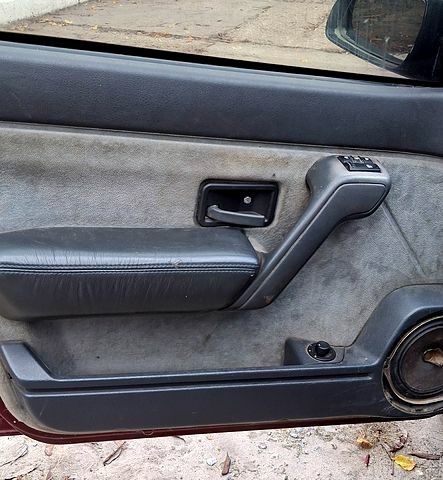 Красный Рено 19, объемом двигателя 1.8 л и пробегом 282 тыс. км за 850 $, фото 12 на Automoto.ua