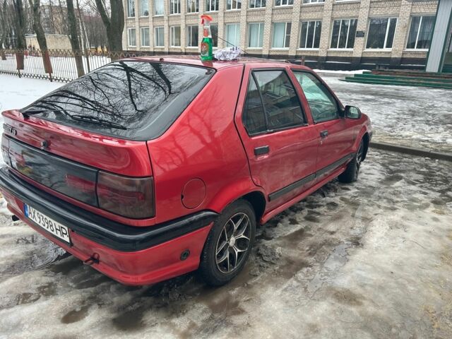 Красный Рено 19, объемом двигателя 1.8 л и пробегом 3 тыс. км за 2366 $, фото 1 на Automoto.ua