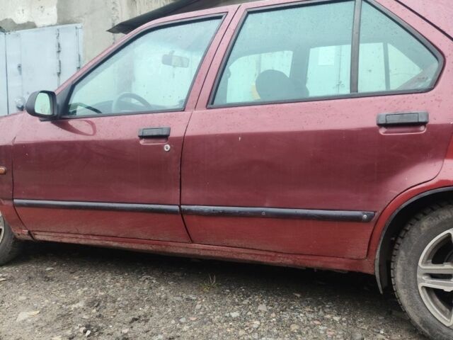 Червоний Рено 19, об'ємом двигуна 1.7 л та пробігом 333 тис. км за 950 $, фото 3 на Automoto.ua