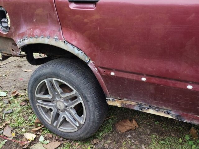 Червоний Рено 19, об'ємом двигуна 1.7 л та пробігом 333 тис. км за 950 $, фото 7 на Automoto.ua