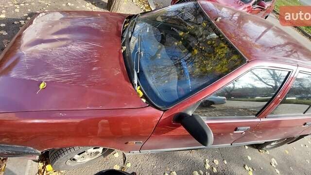 Красный Рено 19, объемом двигателя 1.4 л и пробегом 235 тыс. км за 900 $, фото 3 на Automoto.ua