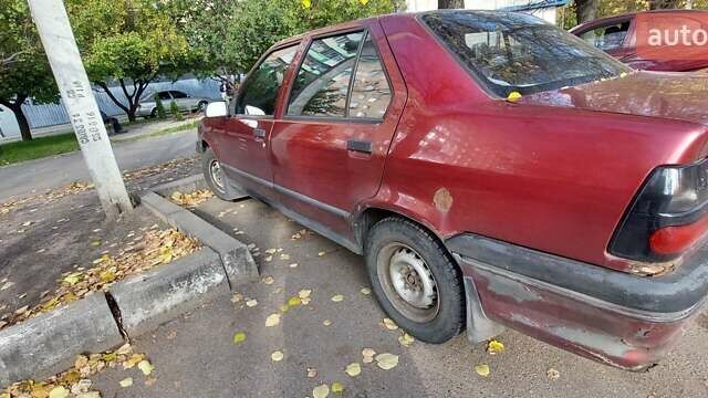 Красный Рено 19, объемом двигателя 1.4 л и пробегом 235 тыс. км за 900 $, фото 2 на Automoto.ua
