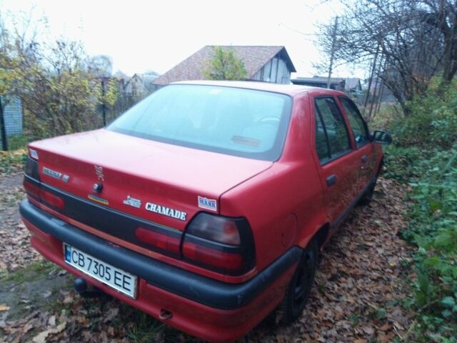 Красный Рено 19, объемом двигателя 1.7 л и пробегом 1 тыс. км за 1300 $, фото 8 на Automoto.ua