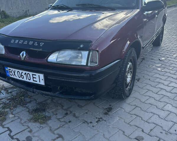 Червоний Рено 19, об'ємом двигуна 1.8 л та пробігом 300 тис. км за 999 $, фото 1 на Automoto.ua