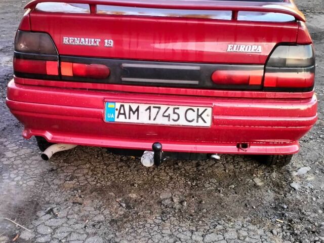 Червоний Рено 19, об'ємом двигуна 1.4 л та пробігом 279 тис. км за 2299 $, фото 3 на Automoto.ua