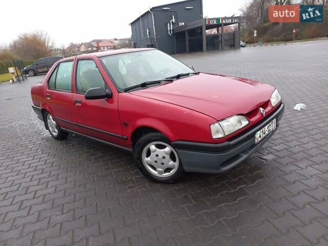 Красный Рено 19, объемом двигателя 1.9 л и пробегом 262 тыс. км за 1550 $, фото 3 на Automoto.ua
