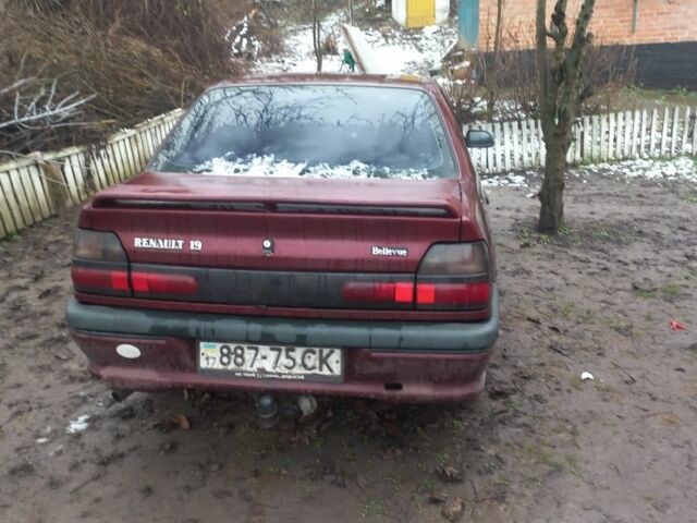 Червоний Рено 19, об'ємом двигуна 2 л та пробігом 3 тис. км за 600 $, фото 2 на Automoto.ua