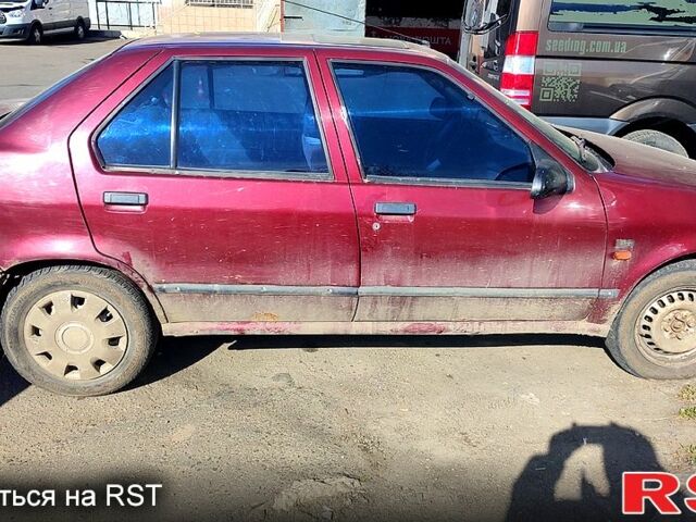 Червоний Рено 19, об'ємом двигуна 1.3 л та пробігом 150 тис. км за 800 $, фото 2 на Automoto.ua